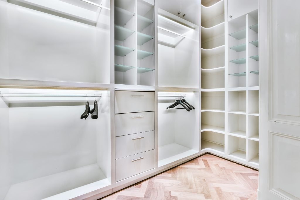 Walk-in Closet